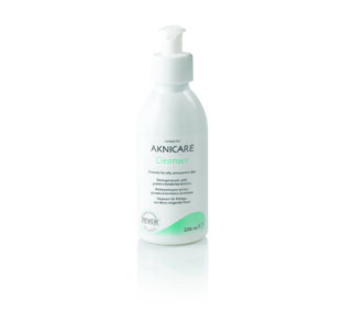 E1C-200_Flacone_Cosmetic AKNICARE Cleanser 200 ml